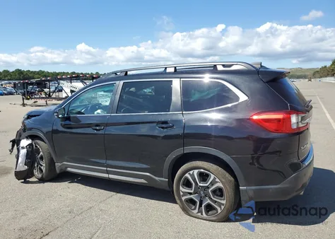 2023 Subaru Ascent Limited z USA, uszkodzony, nr VIN 4S4WMAND4P3426259